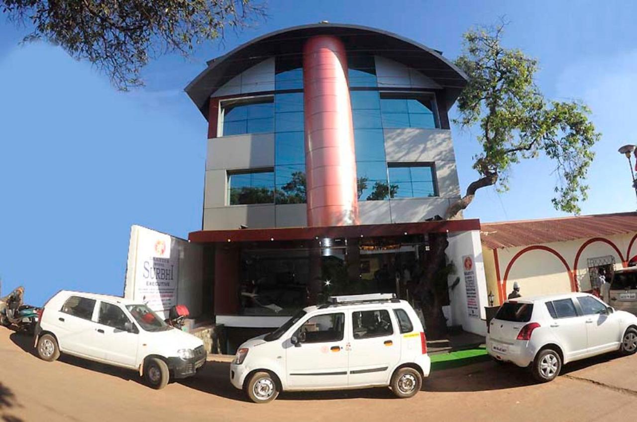 Shanti'S Hotel Surbhi Mahābaleshwar Extérieur photo