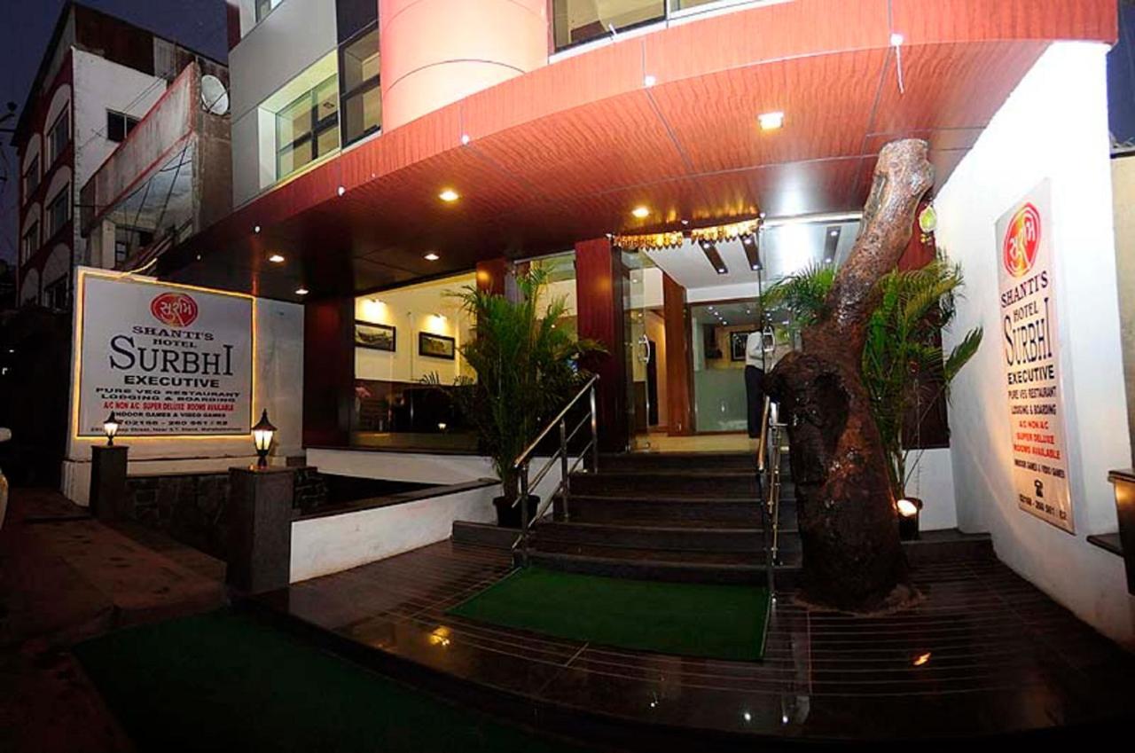 Shanti'S Hotel Surbhi Mahābaleshwar Extérieur photo